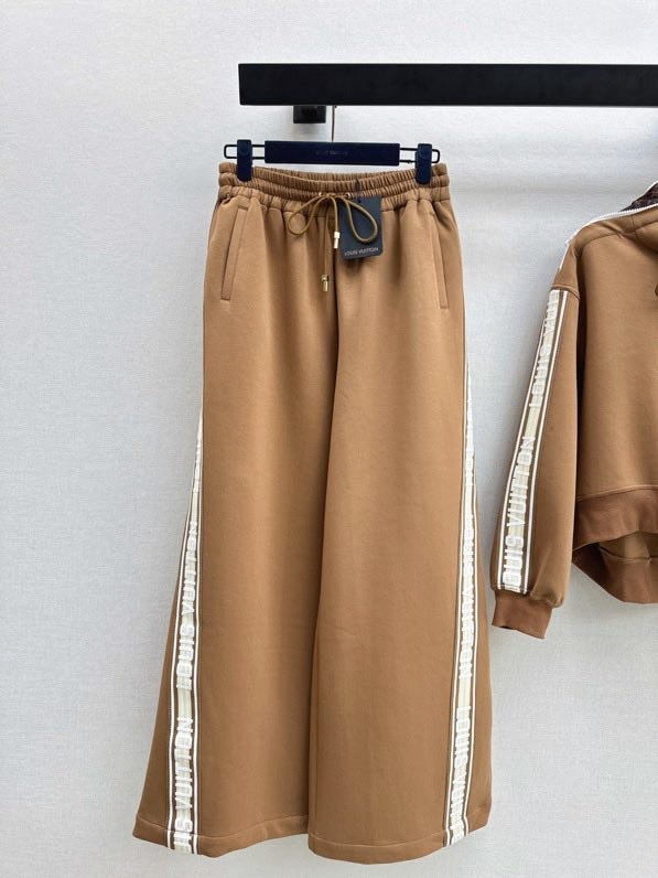 Штаны спортивные женские