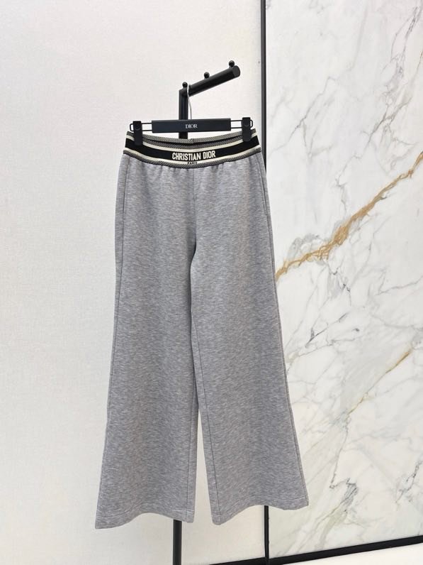 Штани жіночі