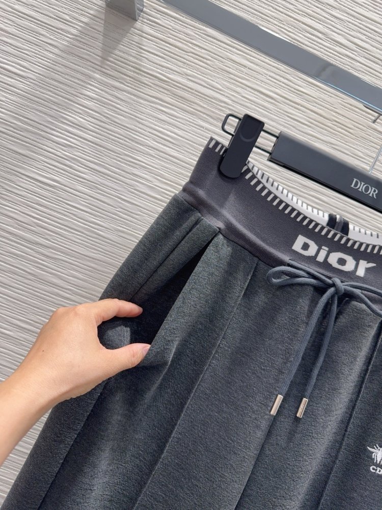 Штаны женские фото 3