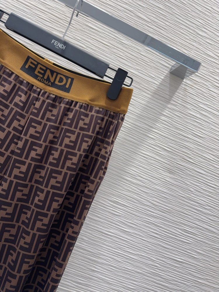 Штаны женские фото 4