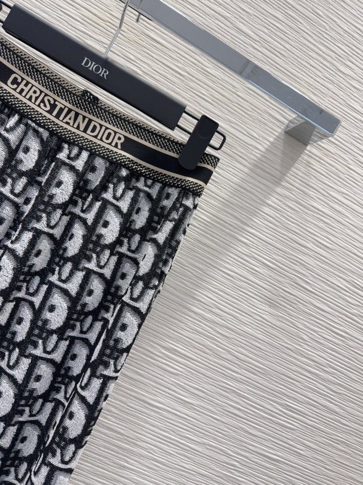 Штаны женские фото 4