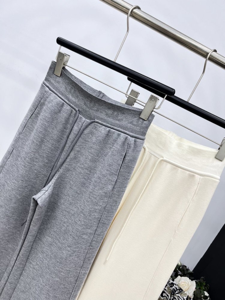 Штаны женские фото 4