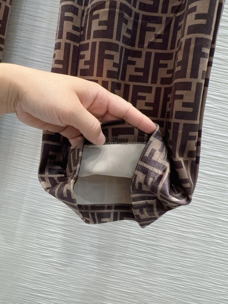 Штаны женские фото 5