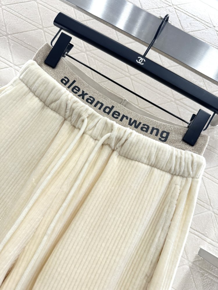 Штаны женские фото 5