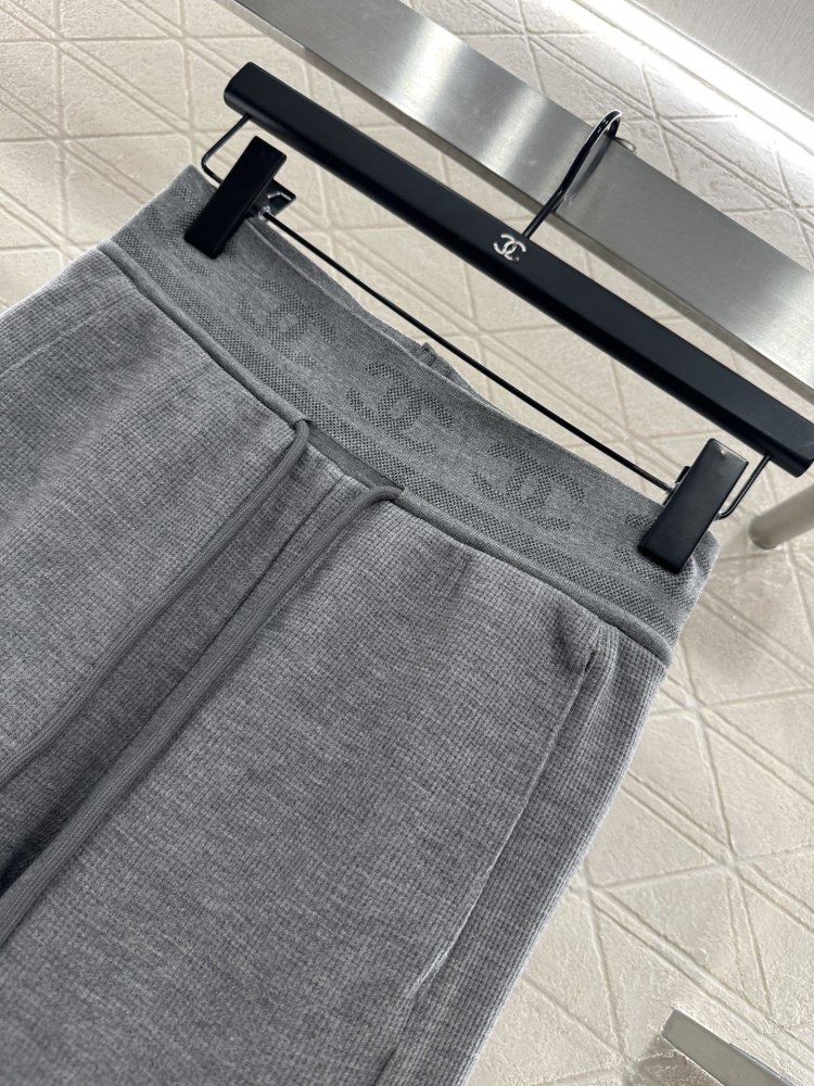 Штани жіночі фото 5