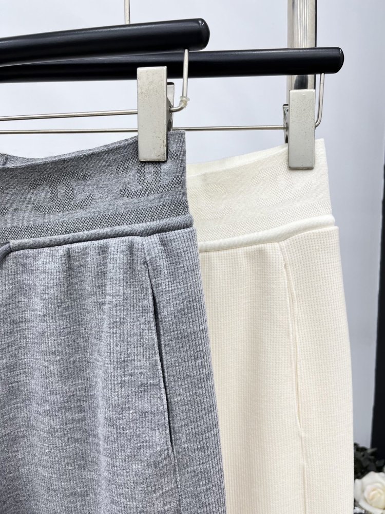 Штаны женские фото 6