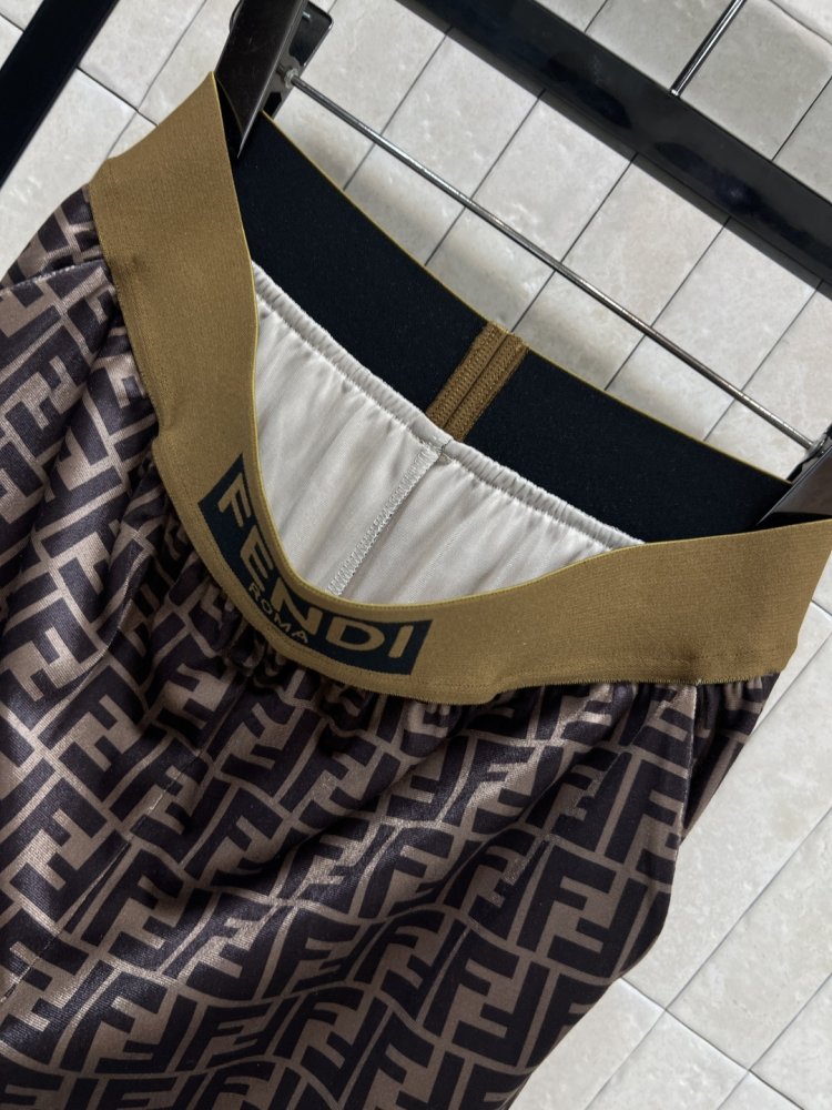 Штаны женские фото 6