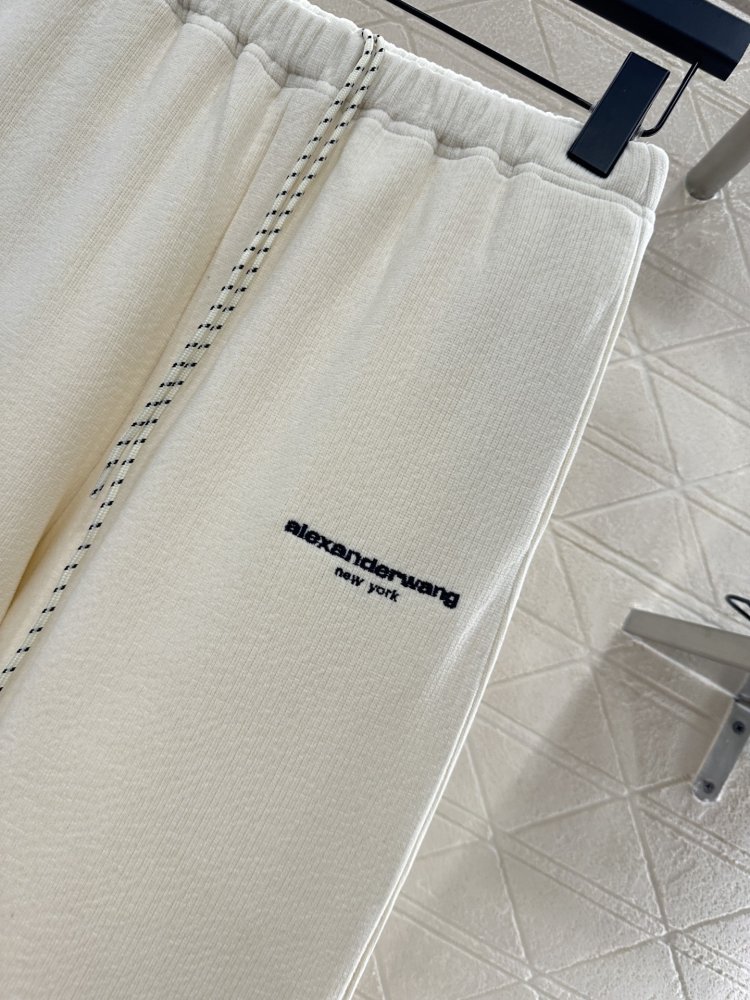 Штаны женские фото 7