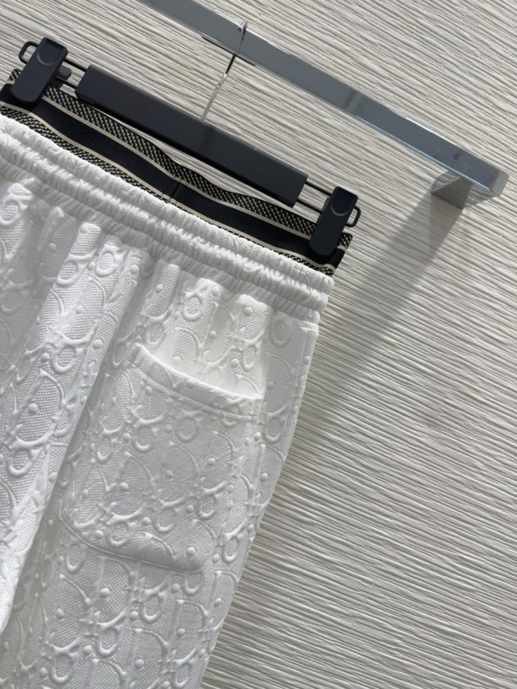 Штаны женские фото 7