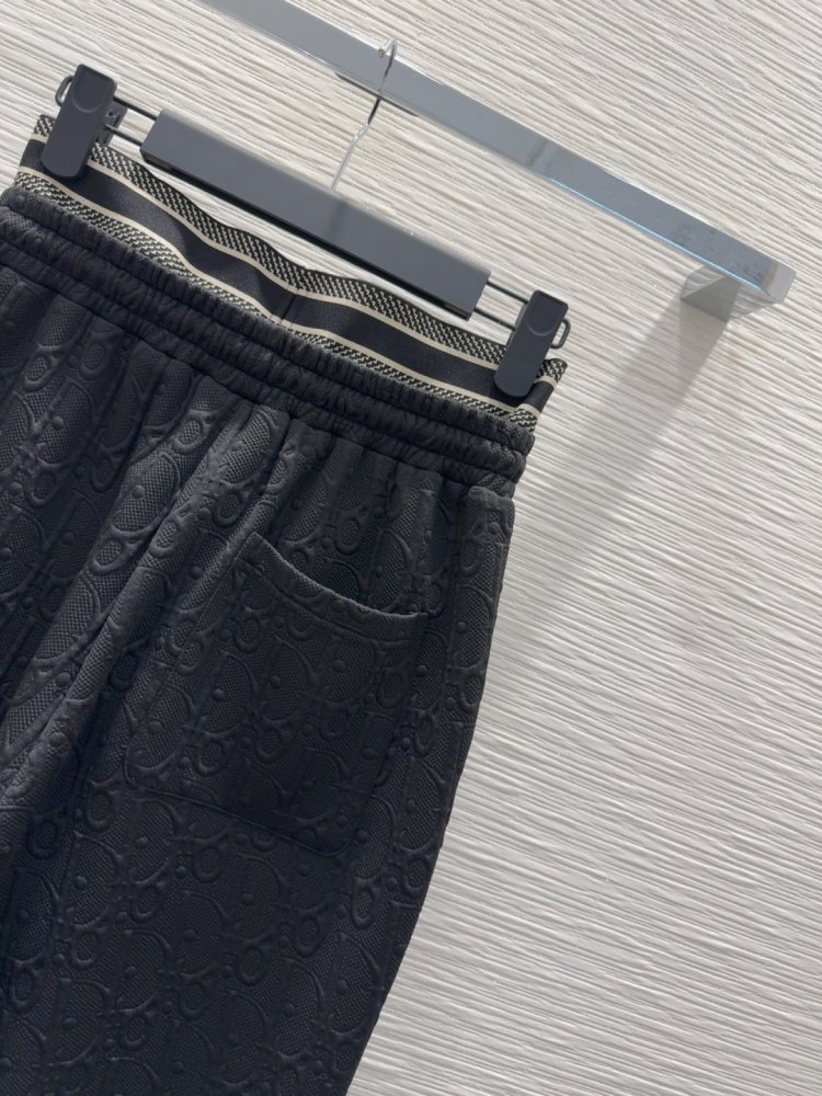 Штаны женские фото 7