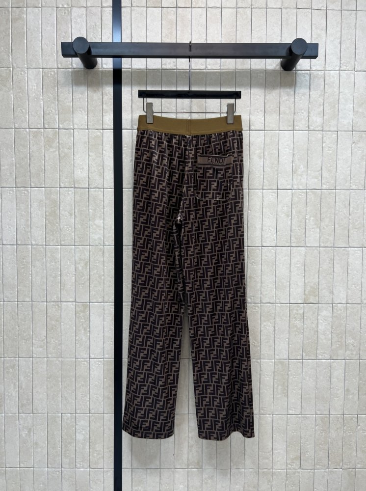 Штаны женские фото 7