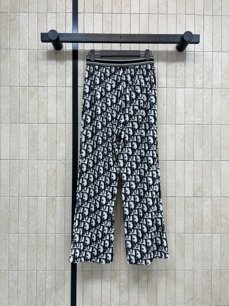 Штаны женские фото 7