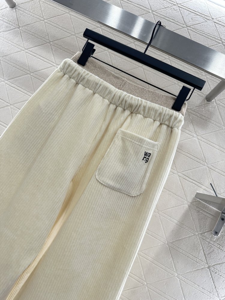 Штаны женские фото 8