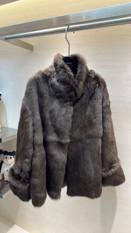 Шуба из кроличьего меха фото 2