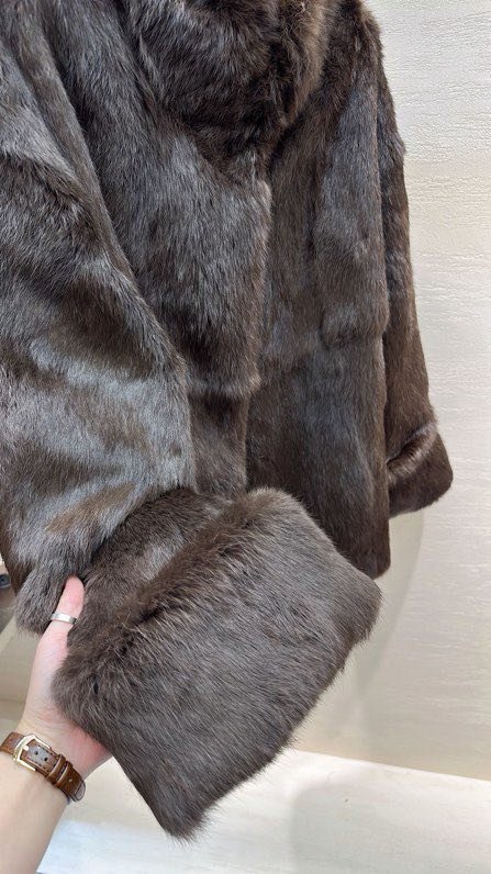 Шуба из кроличьего меха фото 3