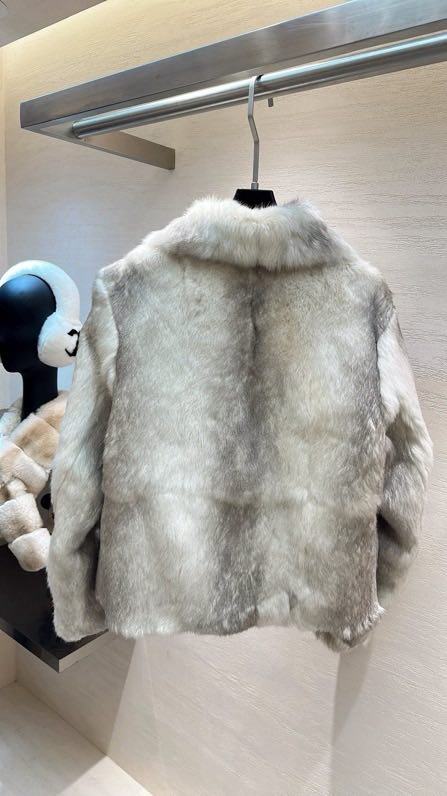 Fur coat of rabbit fur фото 6