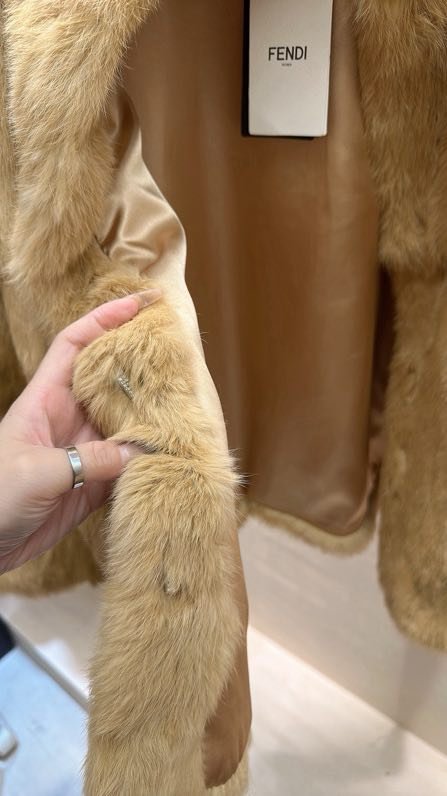 Шуба из кроличьего меха фото 7