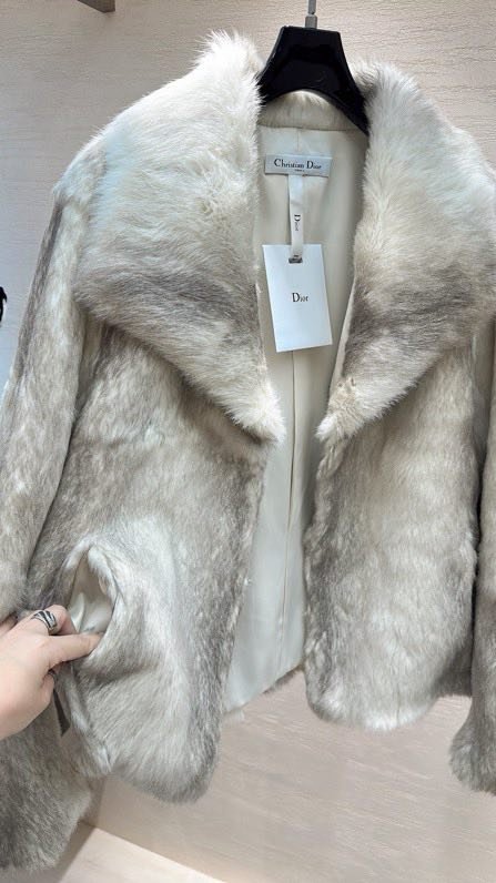 Fur coat of rabbit fur фото 8
