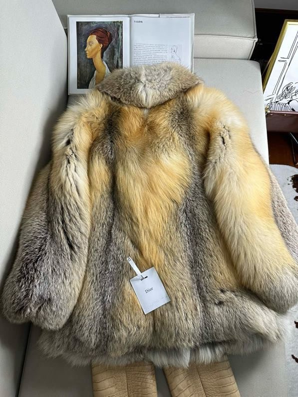 Шуба з лисячого хутра фото 3