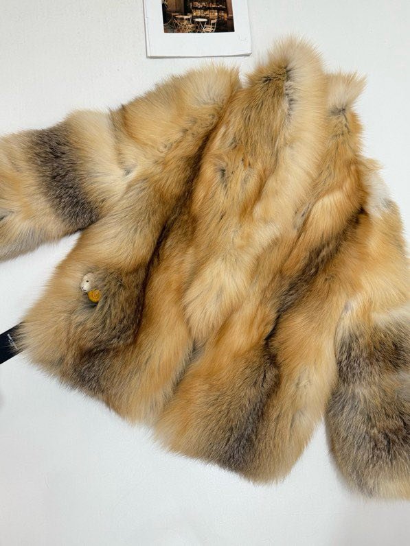 Fur coat of fox fur фото 5