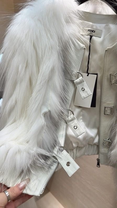 Шуба из лисьего меха фото 5