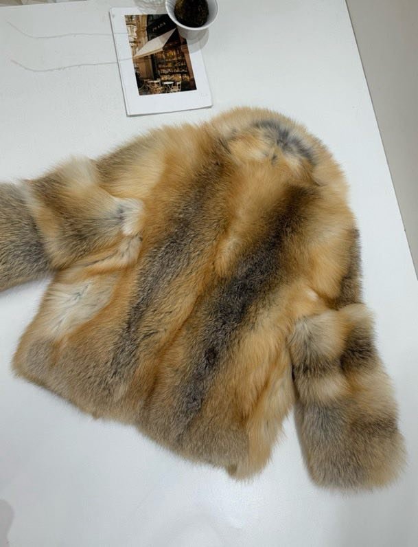Fur coat of fox fur фото 8
