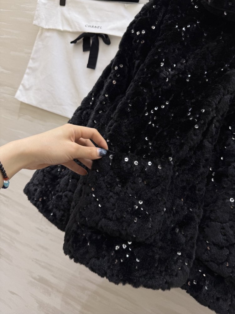 Шуба женская фото 3