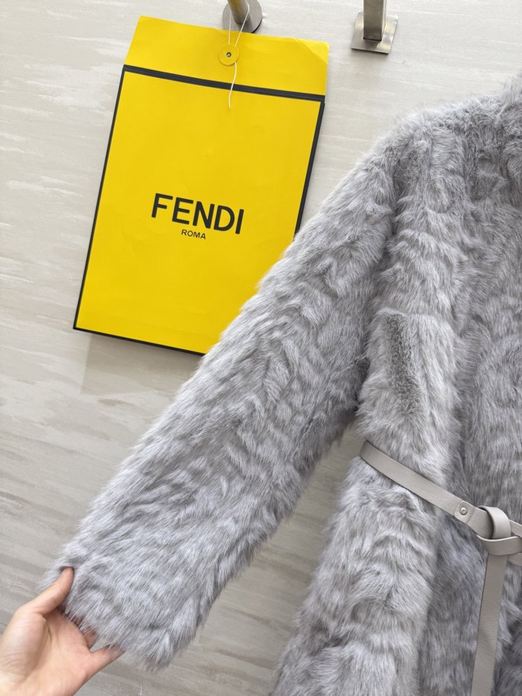 Шуба женская фото 5