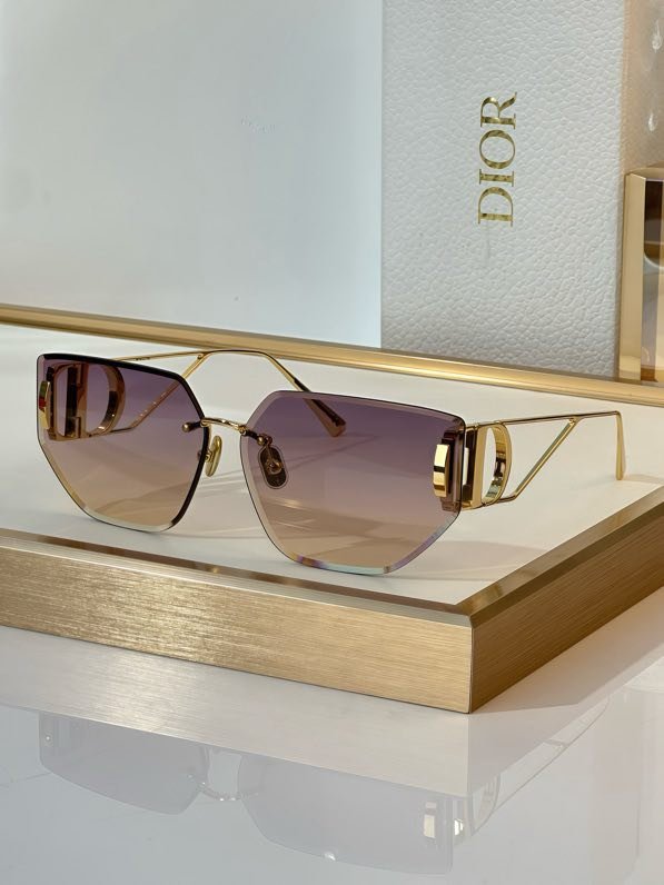 Солнцезащитные очки 30MONTAIGNE B3U фото 5