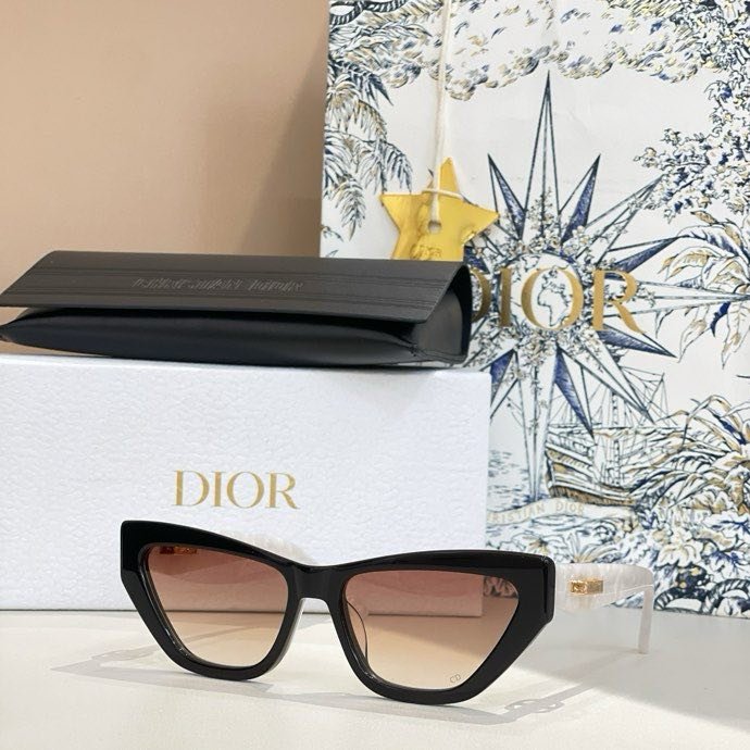 Солнцезащитные очки B6I фото 3