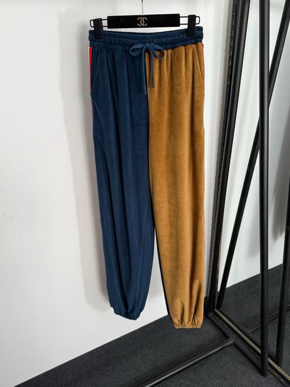 Спортивный костюм женский фото 2