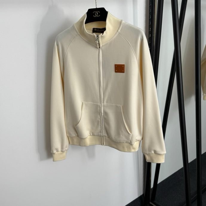 Спортивный костюм женский фото 3