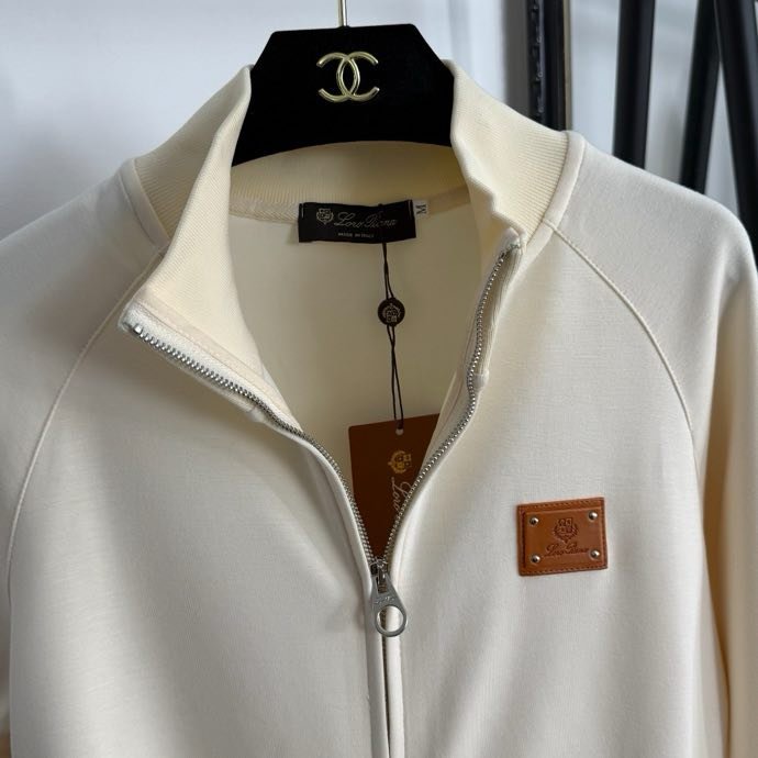 Спортивный костюм женский фото 4