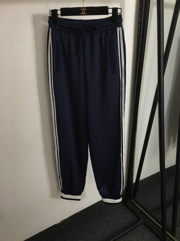 Sports costume female фото 4