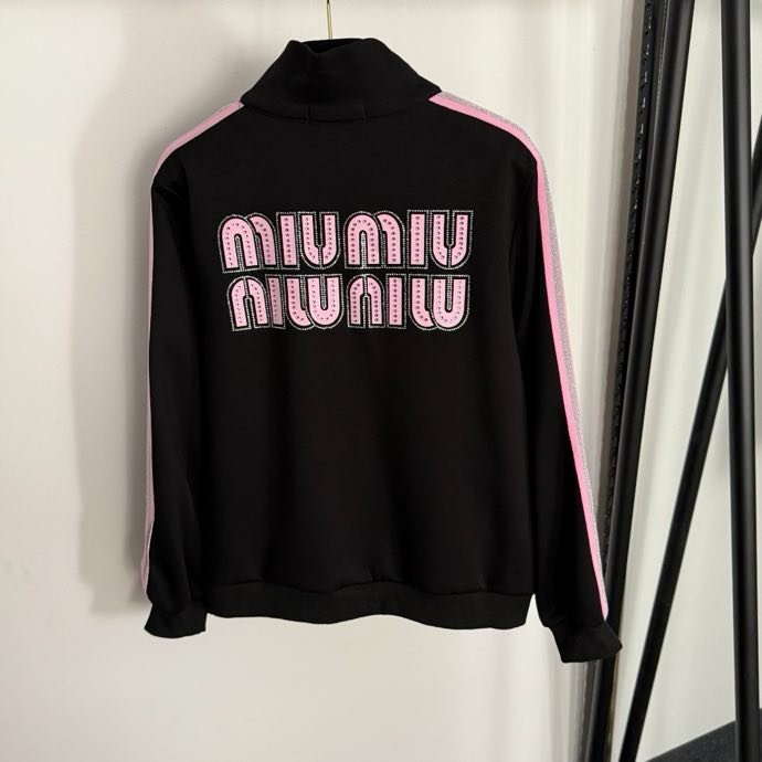 Спортивный костюм женский фото 8