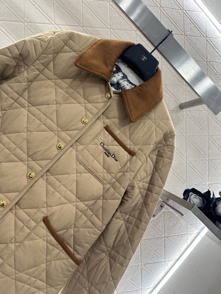 Стеганая куртка жіноча з вельветовым коміром фото 3