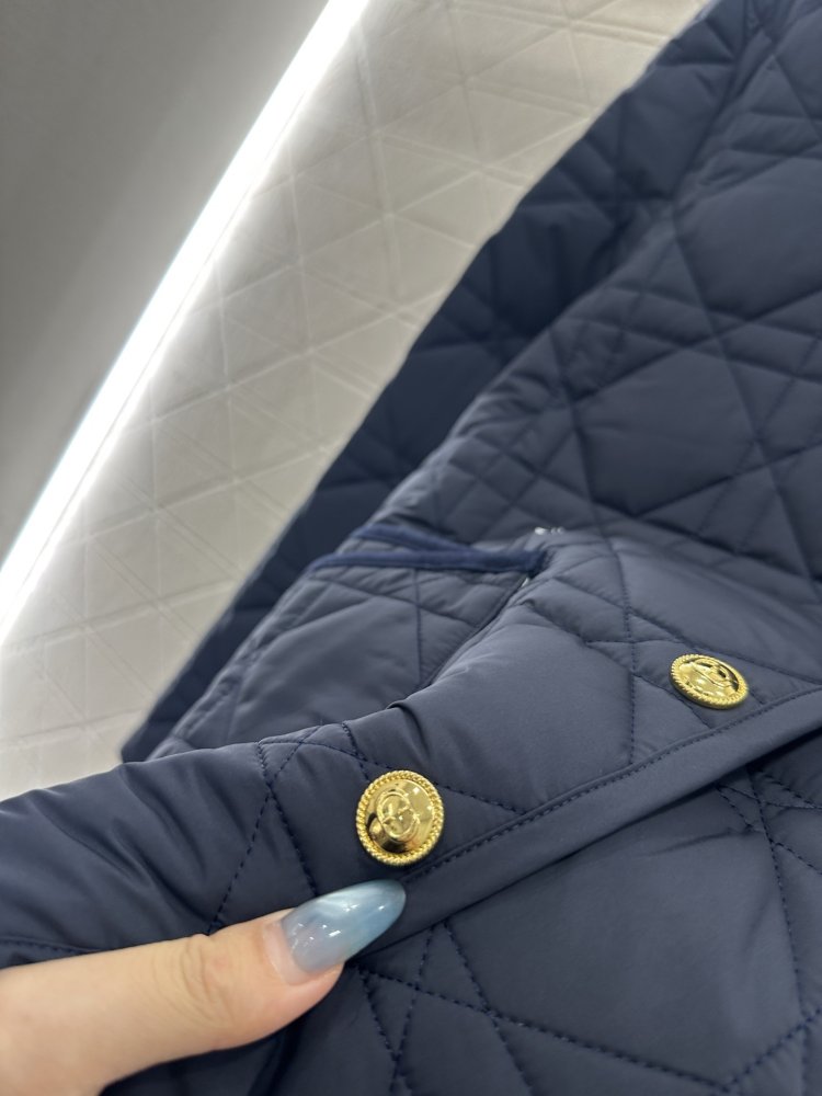 Стеганая куртка жіноча з вельветовым коміром фото 5