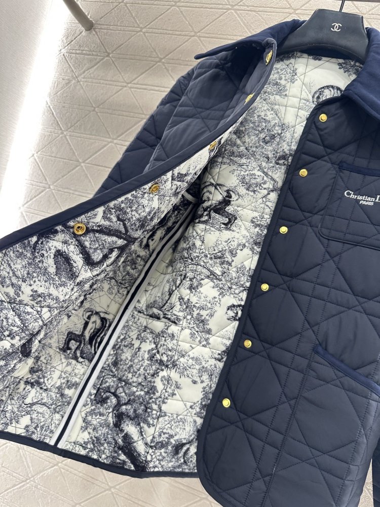 Стеганая куртка жіноча з вельветовым коміром фото 8