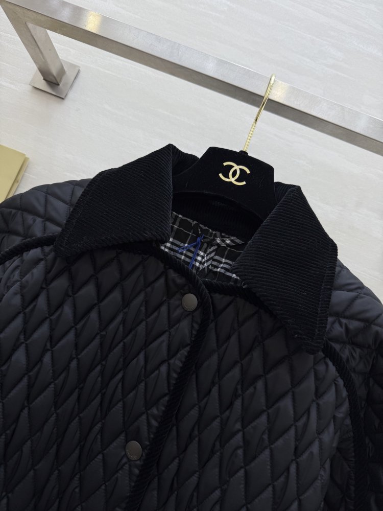 Стеганая куртка женская фото 2