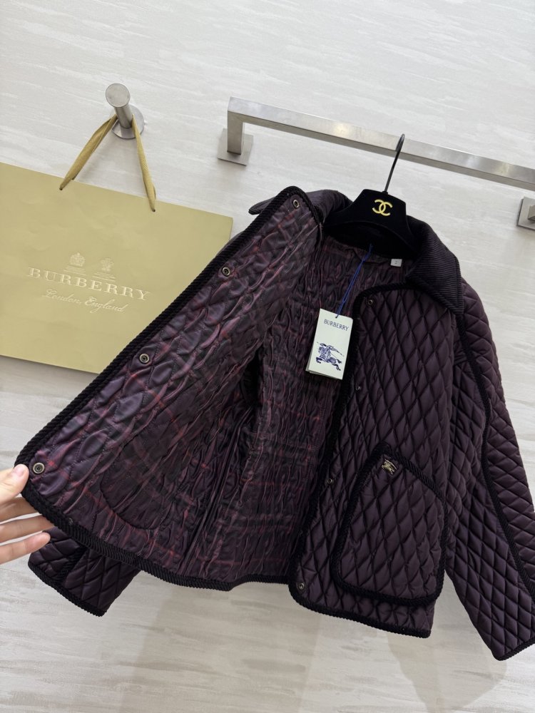 Стеганая куртка женская фото 4