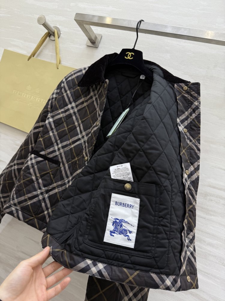 Стеганая куртка женская фото 4