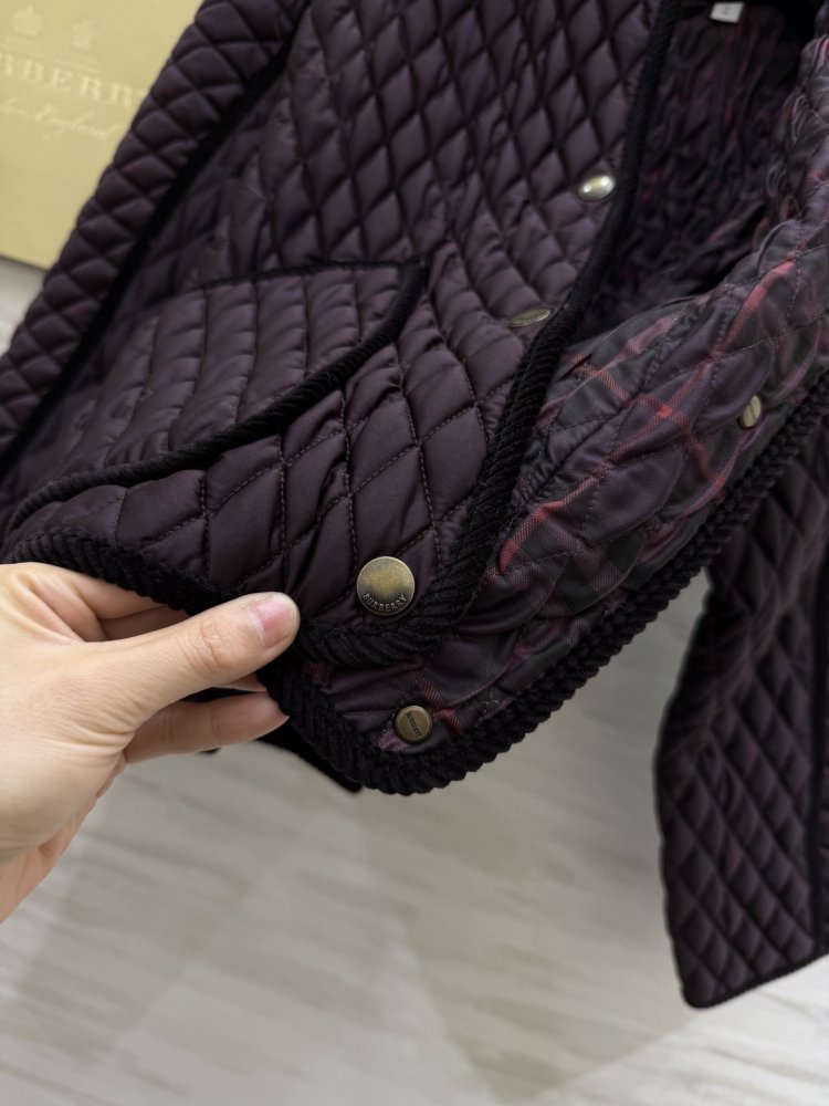 Стеганая куртка женская фото 7