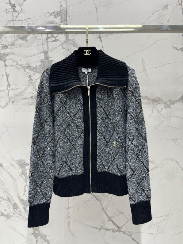 Стеганый трикотажный кардиган на молнии