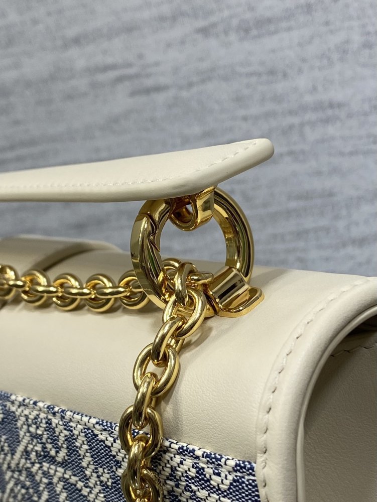 Сумка 30 Montaigne 25 см фото 6