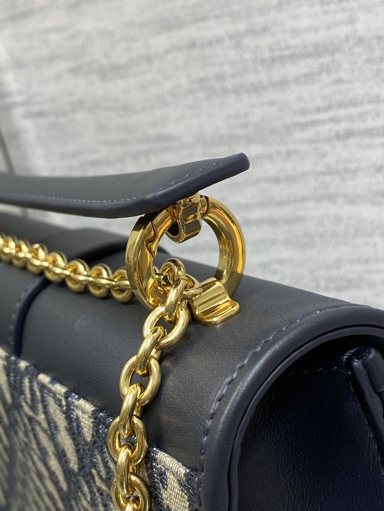 Сумка 30 Montaigne 25 см фото 6