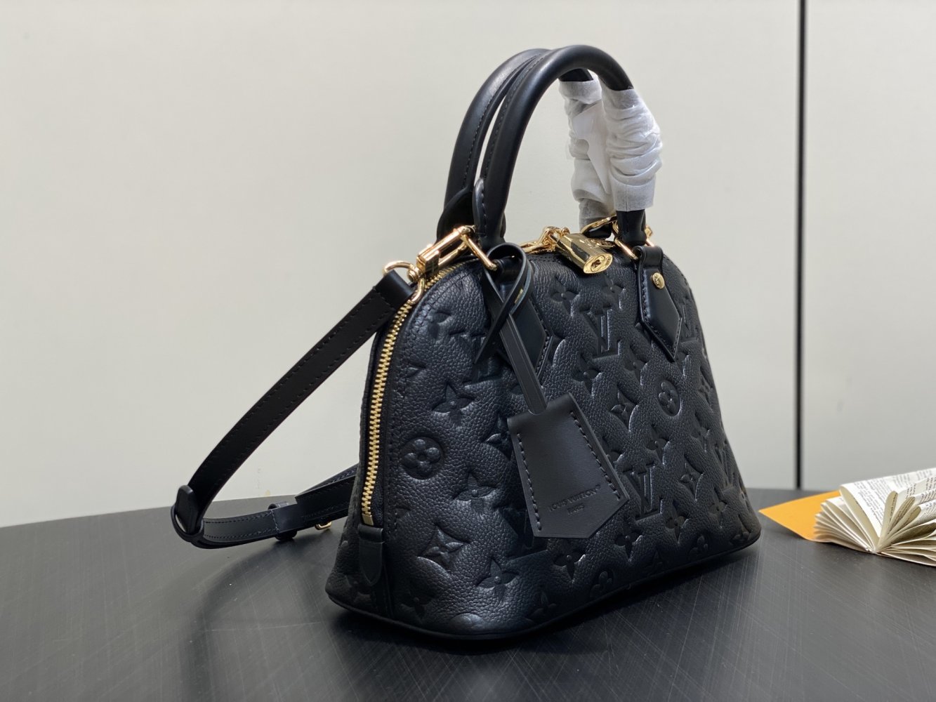 Сумка Alma BB 23 см фото 2