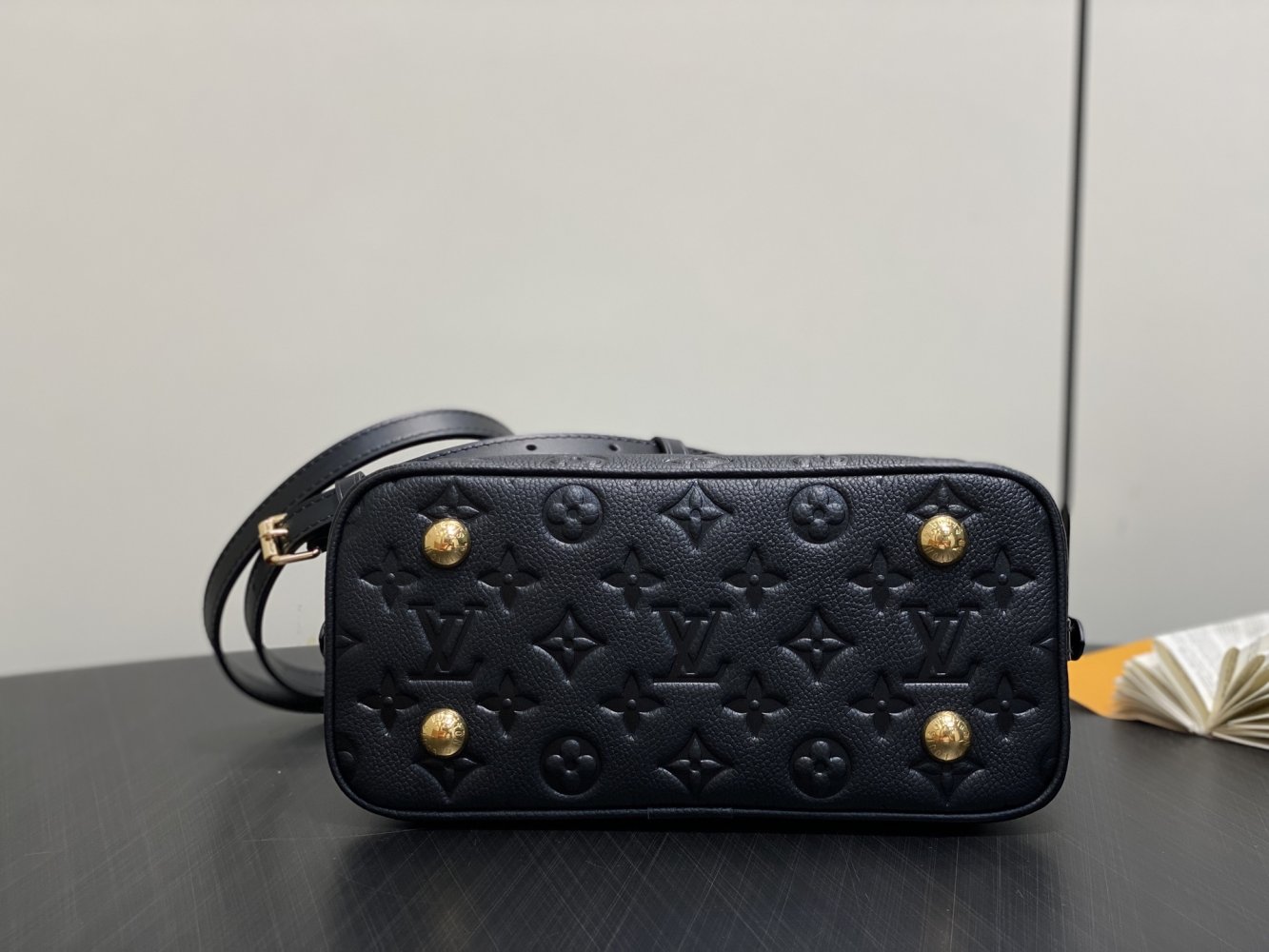 Сумка Alma BB 23 см фото 4