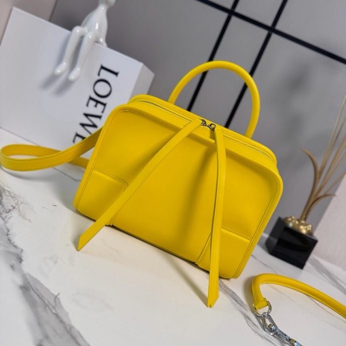 A bag Amazona 180