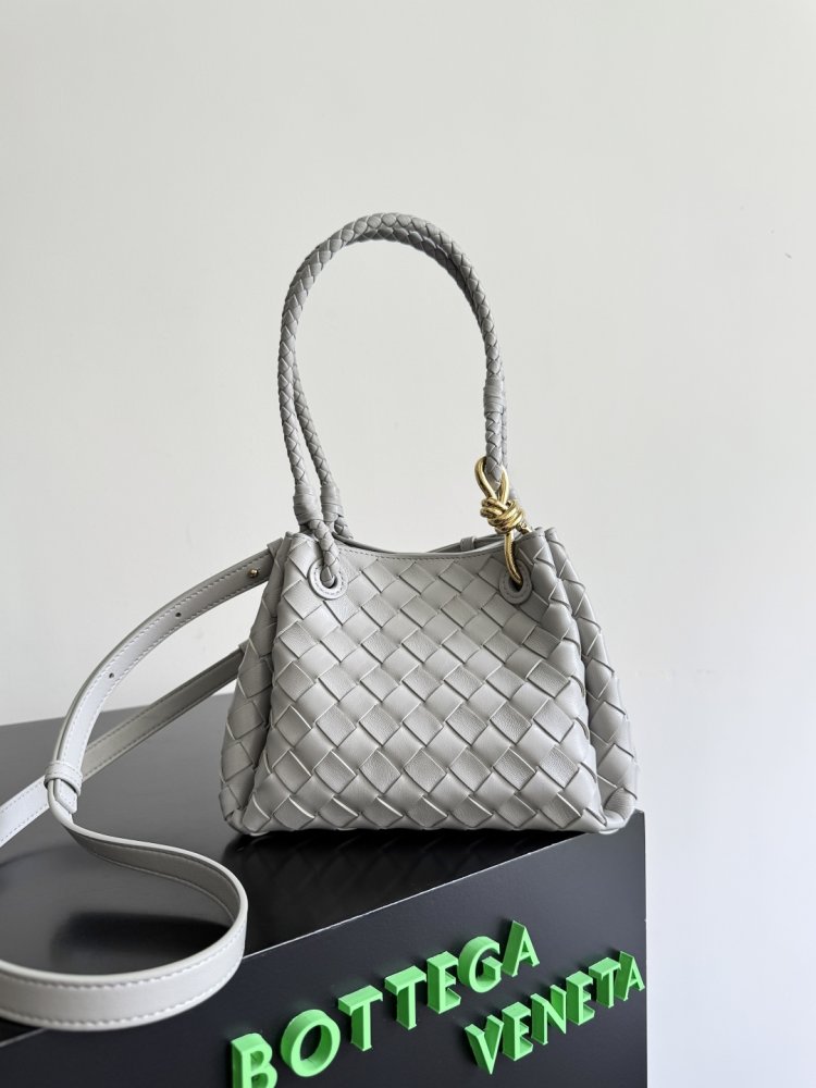 Сумка Andiamo кожаная 21 см