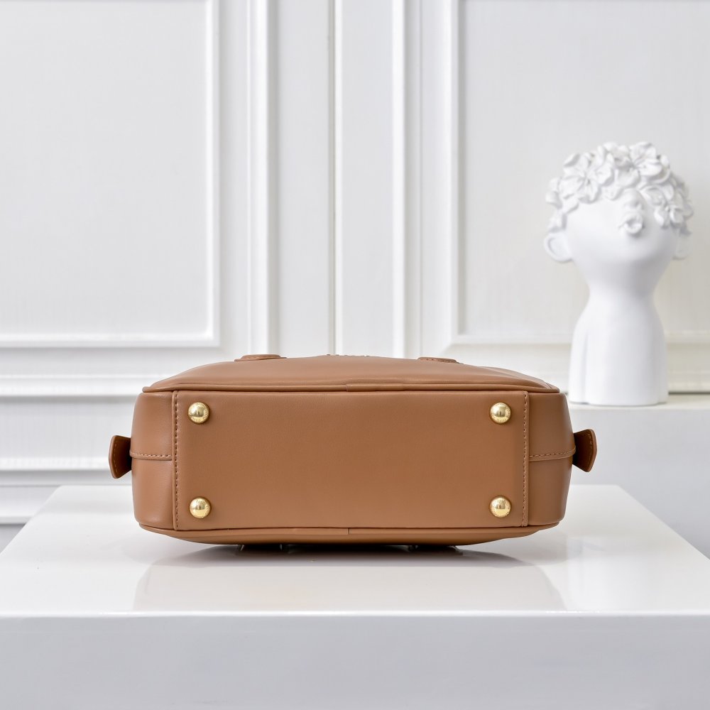 Сумка Arcadie кожаная 22 см фото 4